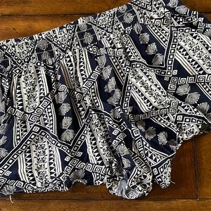 Super Cute Rays Sun Shorts!  Never worn!